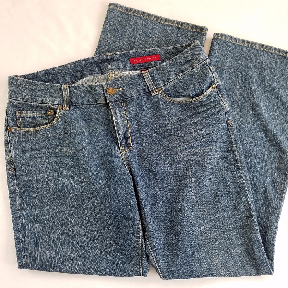 Seven7 Boot Cut Women’s Jeans Sz 18